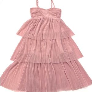 NWT Listicle Pink Pleated Tiered Spring Dress - Small